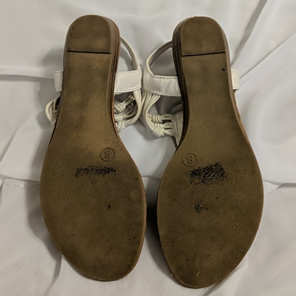 Shoes - Picture 4 of 5